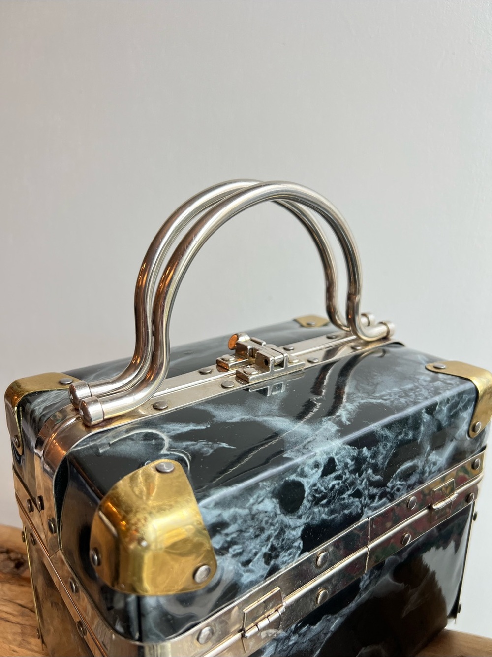 Vintage Borsa Bella Italian Train Case Makeup Trunks • Set of 2 - Picture 7 of 11